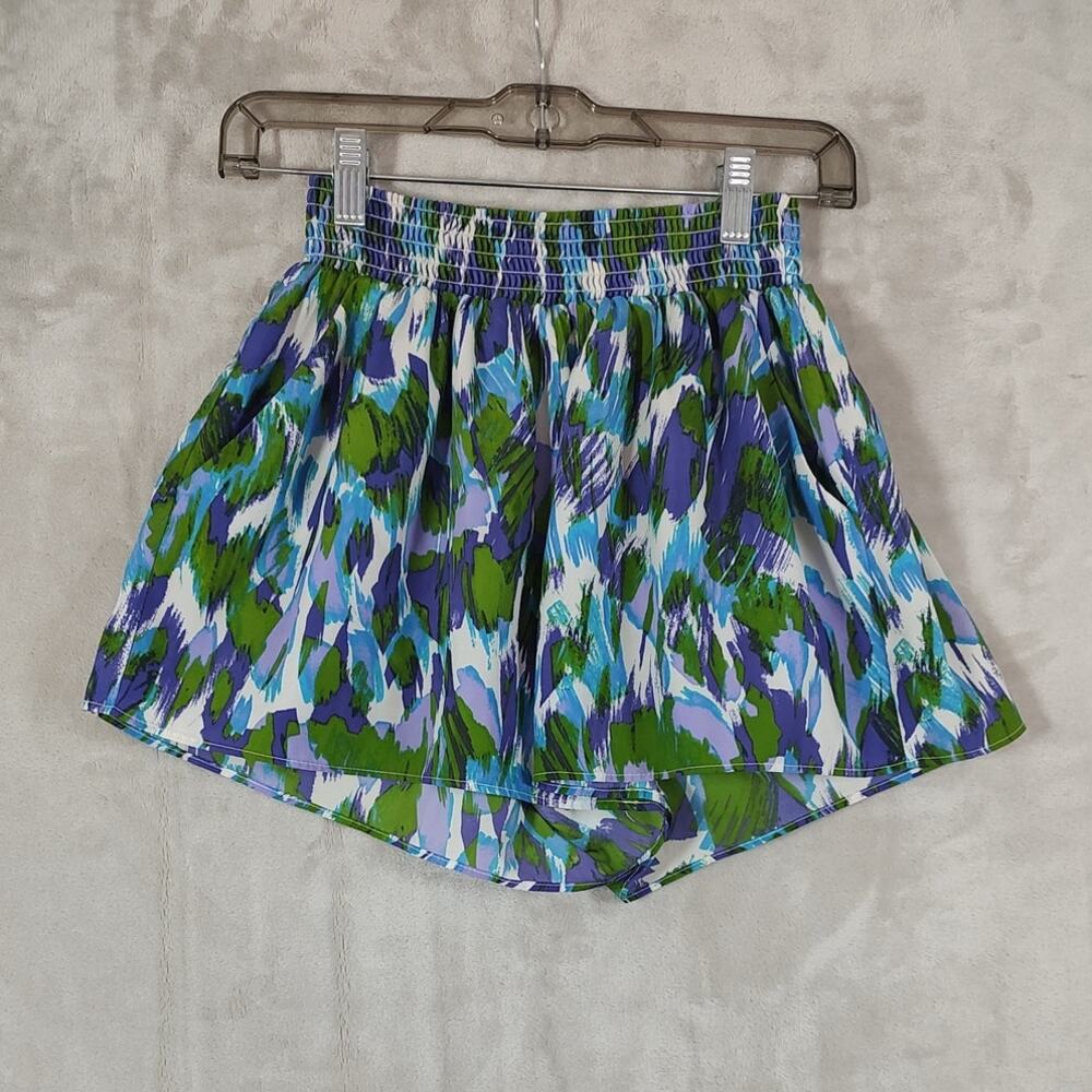 Sofia Vergara Floral Flowy Shorts Size Medium Blue/Green Smocked Waist Pockets